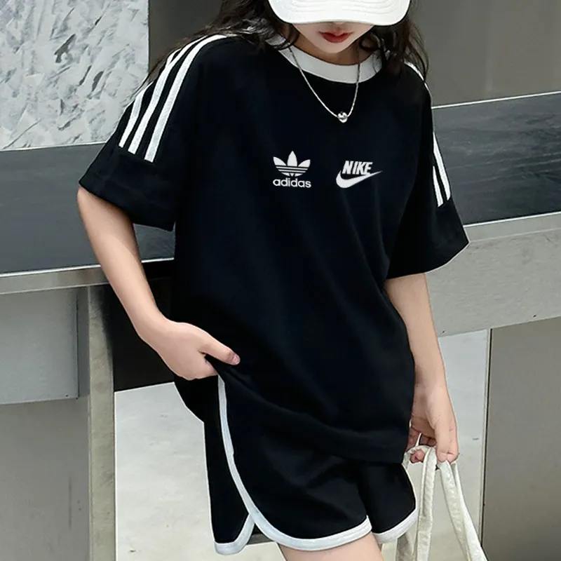 【100-150cm】高級感 人気上昇中 カジュアル ファッション 2色選べる ゆったり オーバーサイズ Ｔシャツ