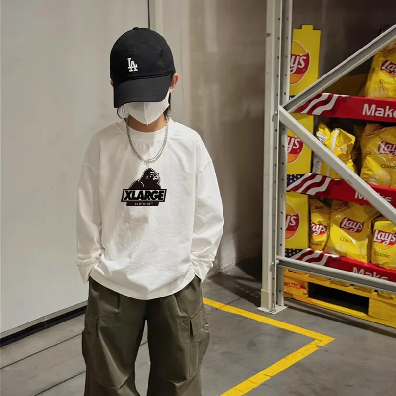 【90-160cm】絶対欲しい！ 楽ちん 合わせやすい シンプル 着心地良い 長袖 Tシャツ