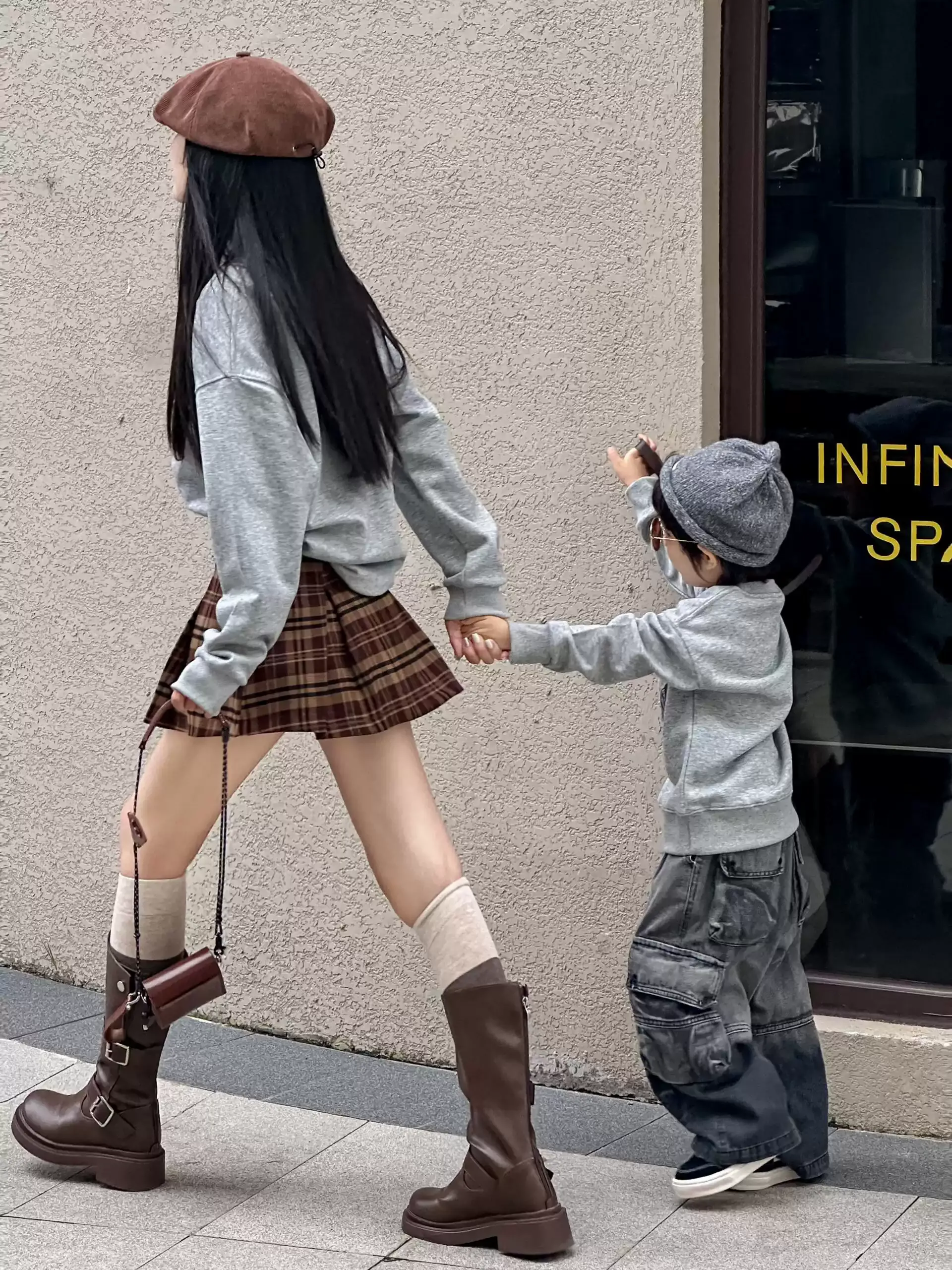 【90-160cm＋親サイズ】目を奪われる プリント カジュアル カートゥーン カジュアル 親子ペア トレーナー