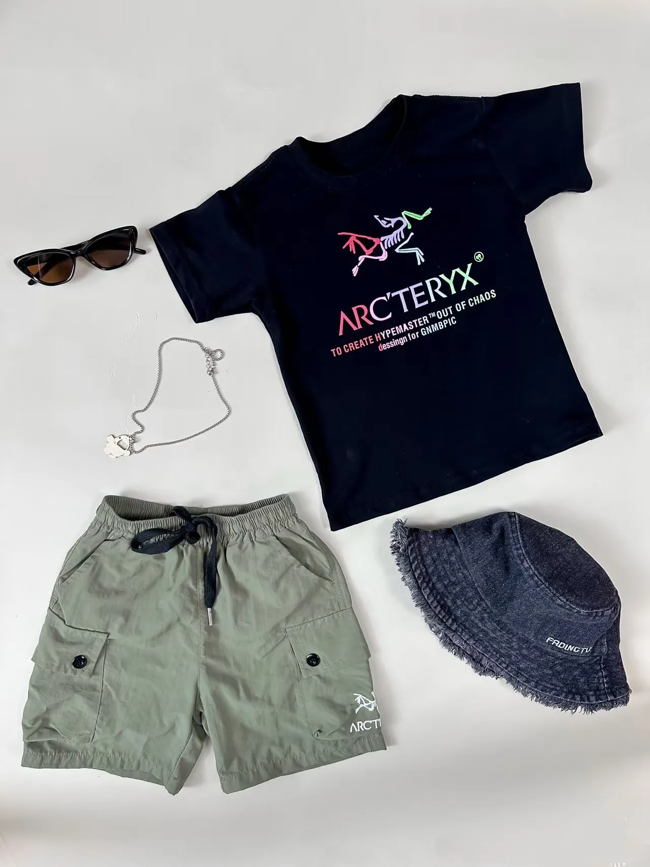【90-160cm+親サイズ】着回し力抜群  大人気 カジュアル トレンド 親子ペア 半袖 Ｔシャツ