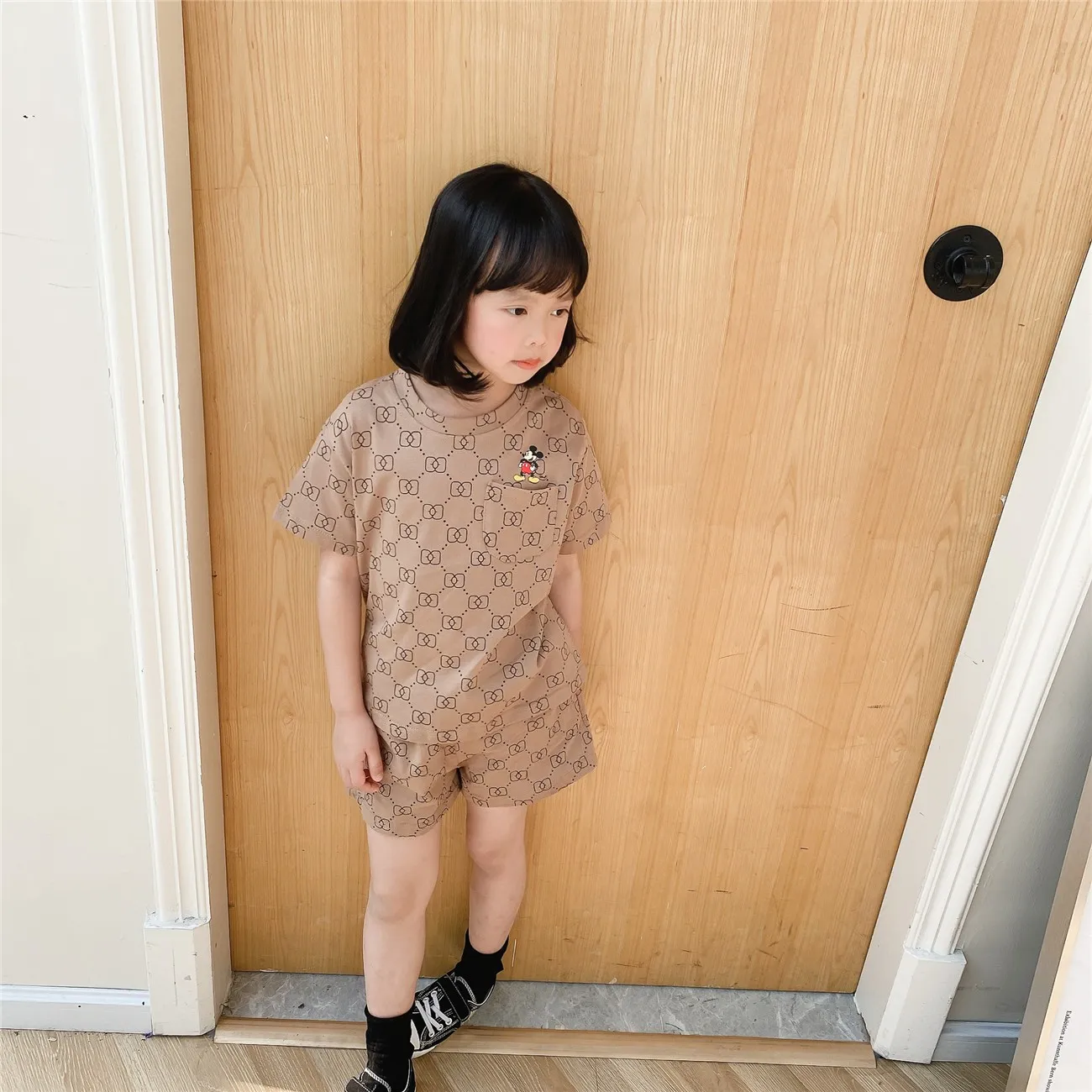 【80-130cm】二点セット 絶対欲しい プリント 可愛い 半袖Ｔシャツ＋ショートパンツ セットアップ