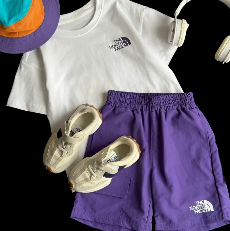 【110-150cm】二点セット コンフォート感抜群 通気性抜群 カジュアル 半袖 Ｔシャツ＋ショートパンツ セットアップ