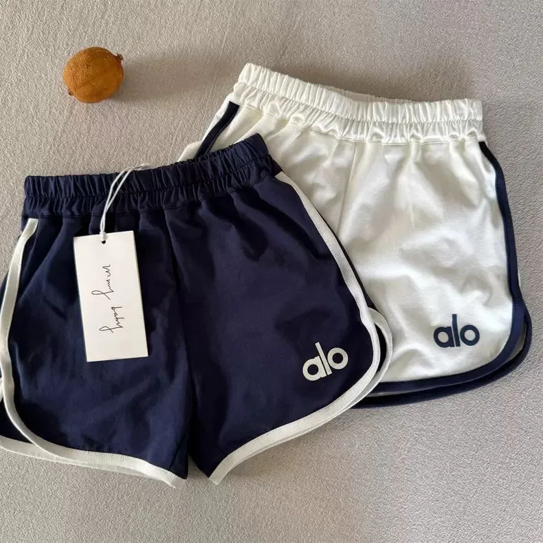 【90-140cm】二点セット 話題沸騰中 涼しく快適 カジュアル タンクトップ＋ショートパンツ セットアップ