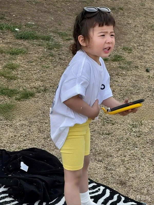 【90-160cm】人気上昇中 大活躍 プリント トレンド 合わせやすい  女の子 半袖 Ｔシャツ