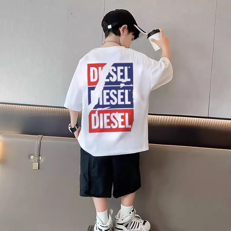 【90-160cm】ストリート感満載 大活躍 カジュアル  クール 着やすい 男の子 半袖 Ｔシャツ