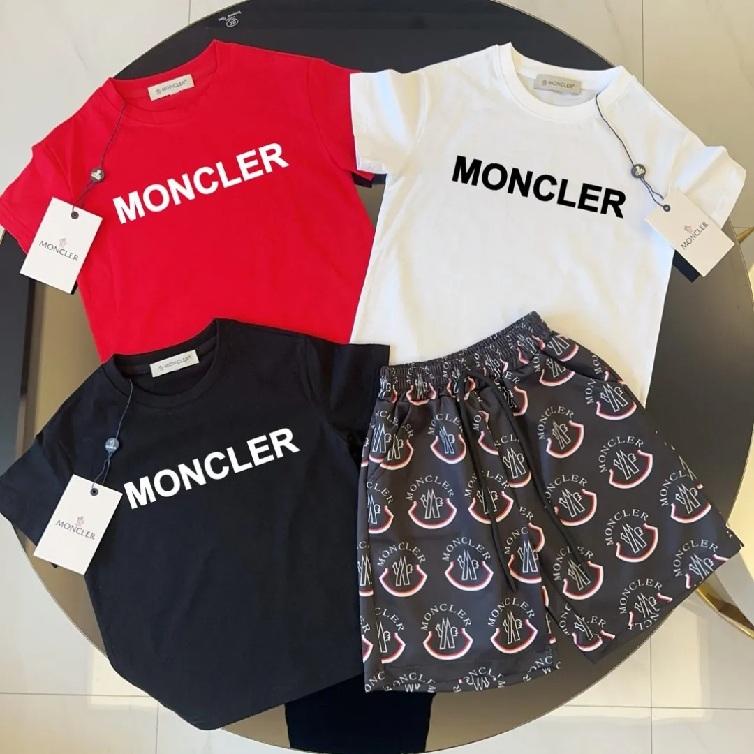 【90-150cm】二点セット トレンド感たっぷり 高品質 カジュアル 快適 半袖 Ｔシャツ＋ショートパンツ セットアップ