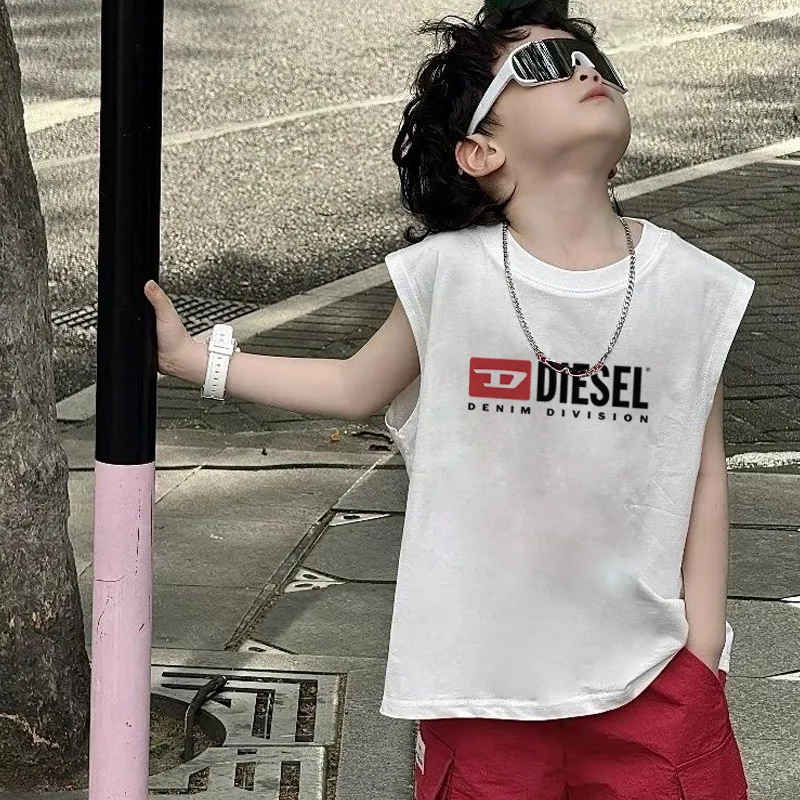 【90-160cm】リラックス感ある 大活躍 カジュアル  トレンド  男の子 ノースリーブ タンクトップ