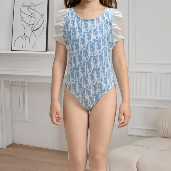 【90-150cm】SNS映え間違いなし おしゃれ 速乾性 女の子 ワンピース水着
