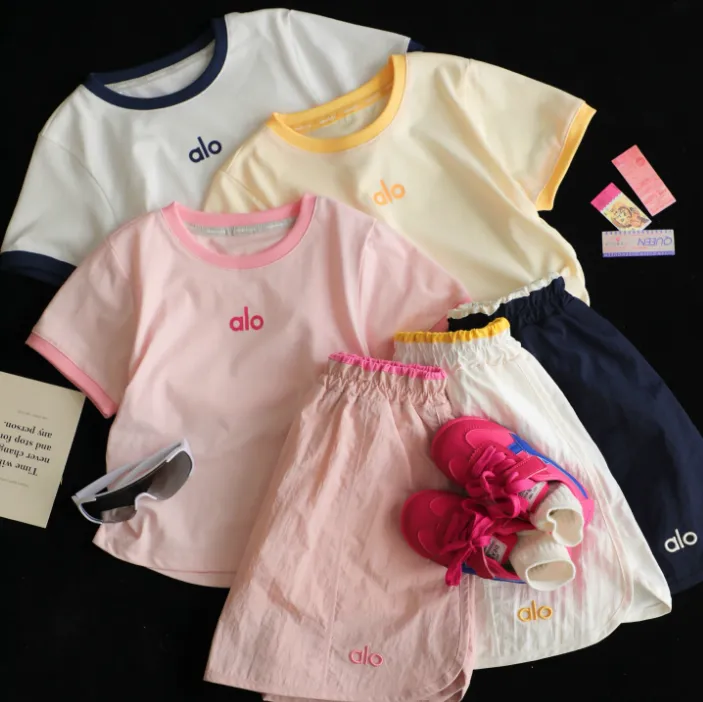 【110-160cm】二点セット おしゃれキッズ必見 大人気 カジュアル スポーティ 半袖Ｔシャツ＋スカート セットアップ